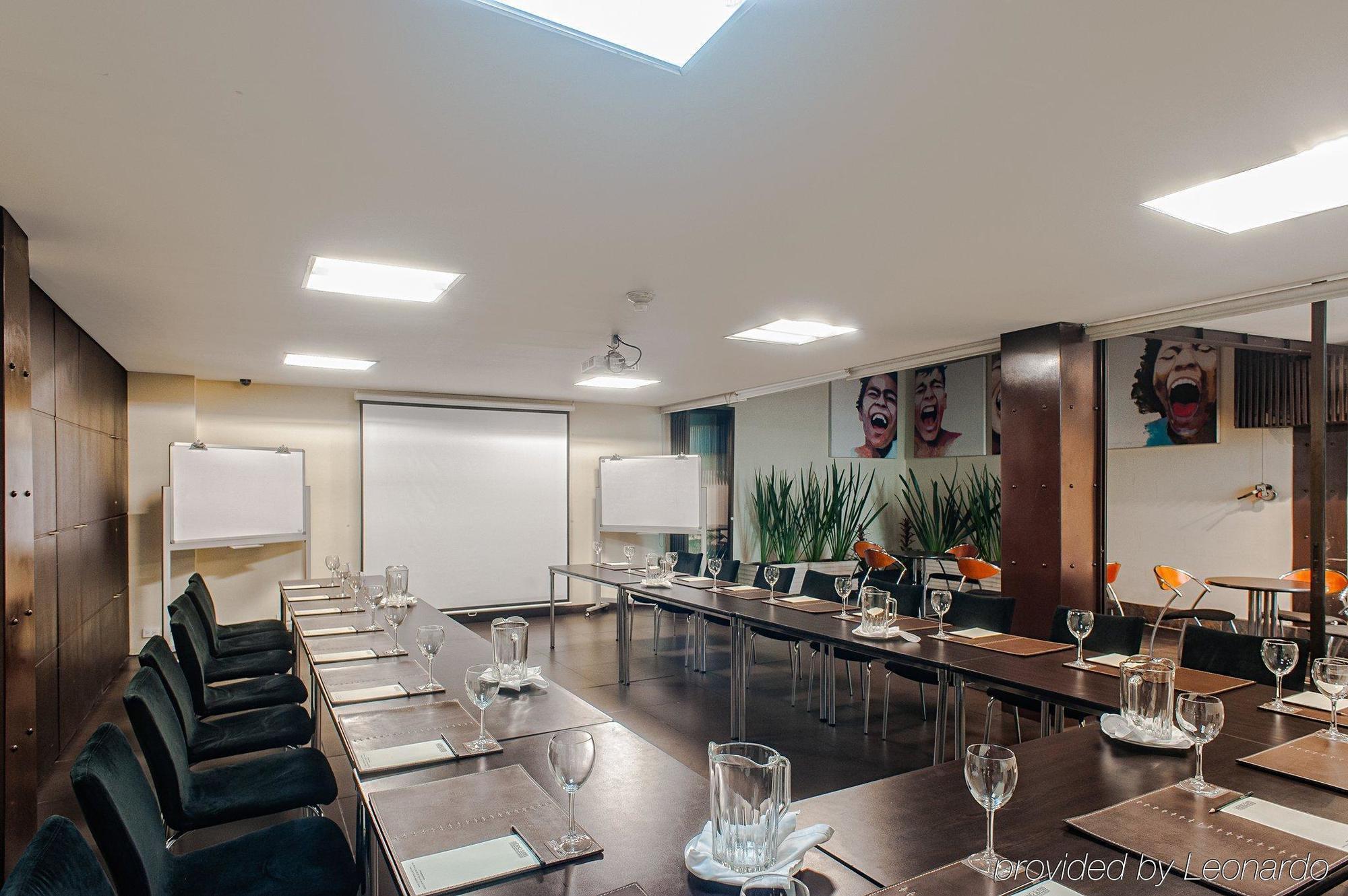 Hotel Lugano Suites Bogotá Kültér fotó