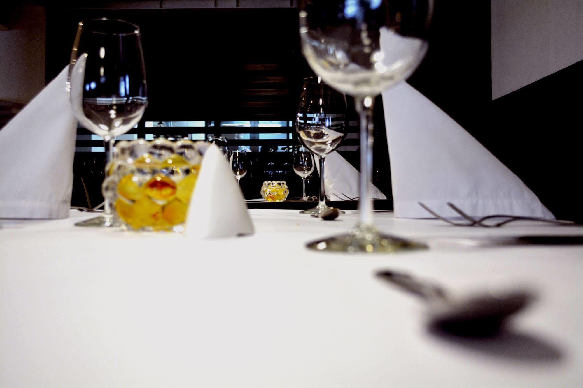 Hotel Lugano Suites Bogotá Kültér fotó